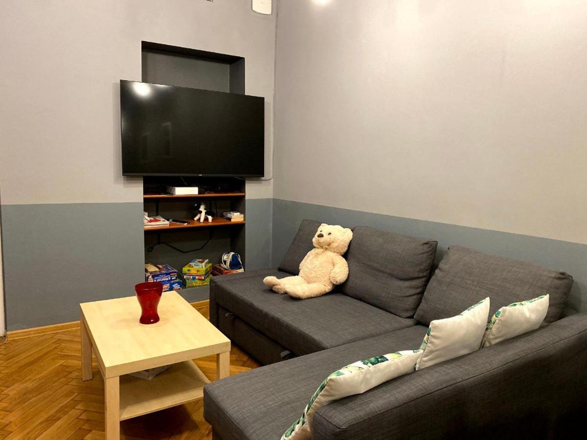 Lares And Penates Apartment Krakow Exterior photo