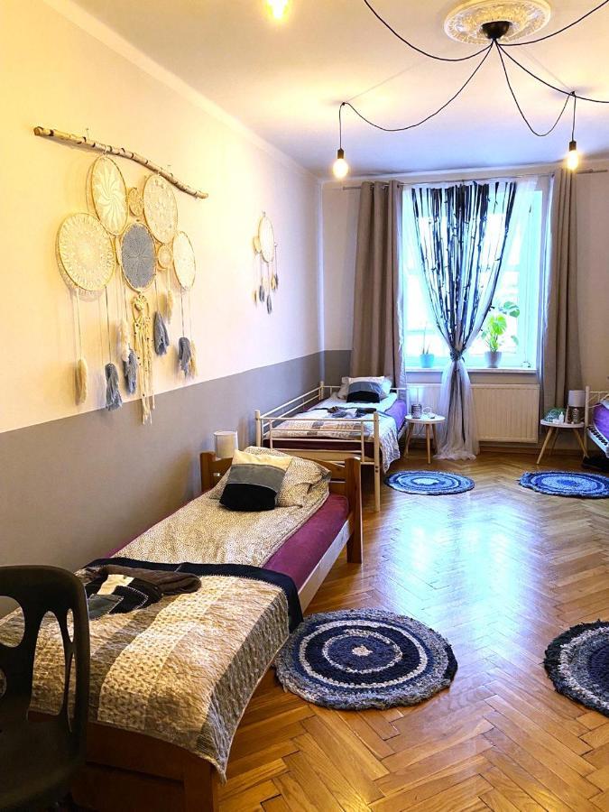 Lares And Penates Apartment Krakow Exterior photo